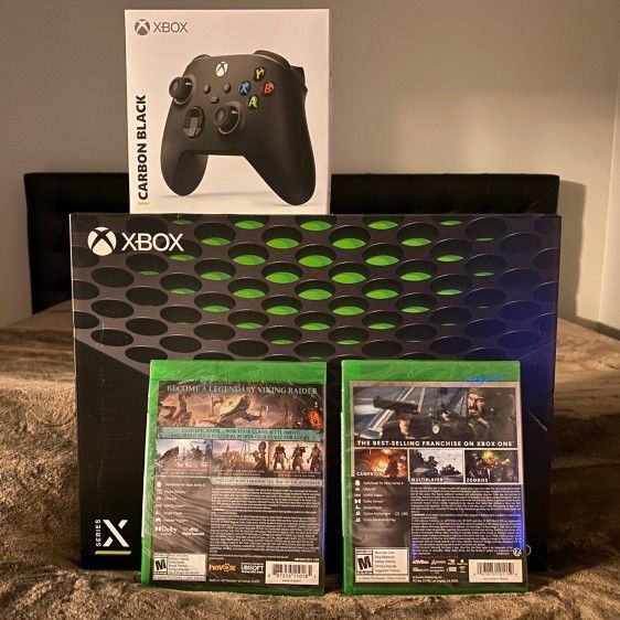 Xbox Series X Bundle Console + Extras
