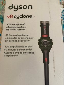 Dyson cordless V8 brand new sealed