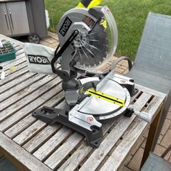 Ryobi 10” Corded Compound Miter Saw