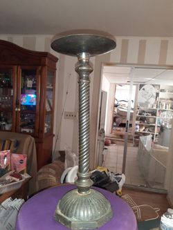 CANDLE HOLDER