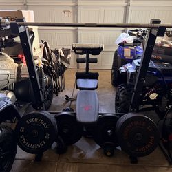 Marcy Weight Bench + Barbell and 370lbs of Weights
