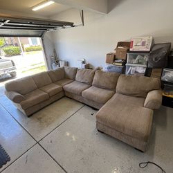 FREE Delivery Locally 🛻 Brown Suede Sectional Couch