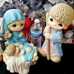 PRECIOUS MOMENTS NATIVITY SET 