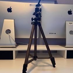 Tripod With Phone Holder 