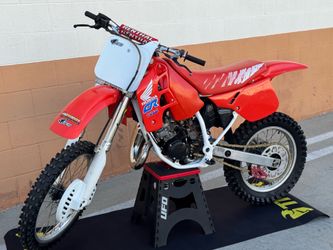 1990 CR 125 Restored!!