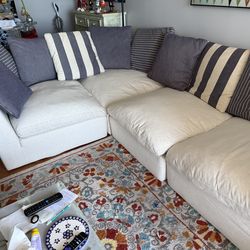 Used ,but Like New  ,clean , great condition corner  sofa