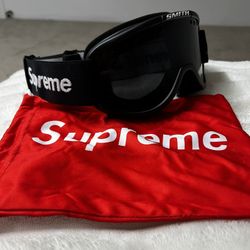 Supreme Goggles🥽