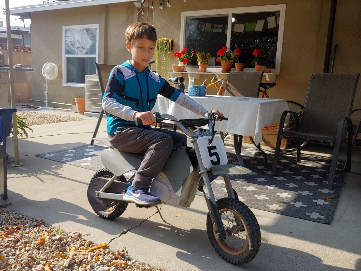 Razor ZR350 Electric Motorcycle - Pit Bike