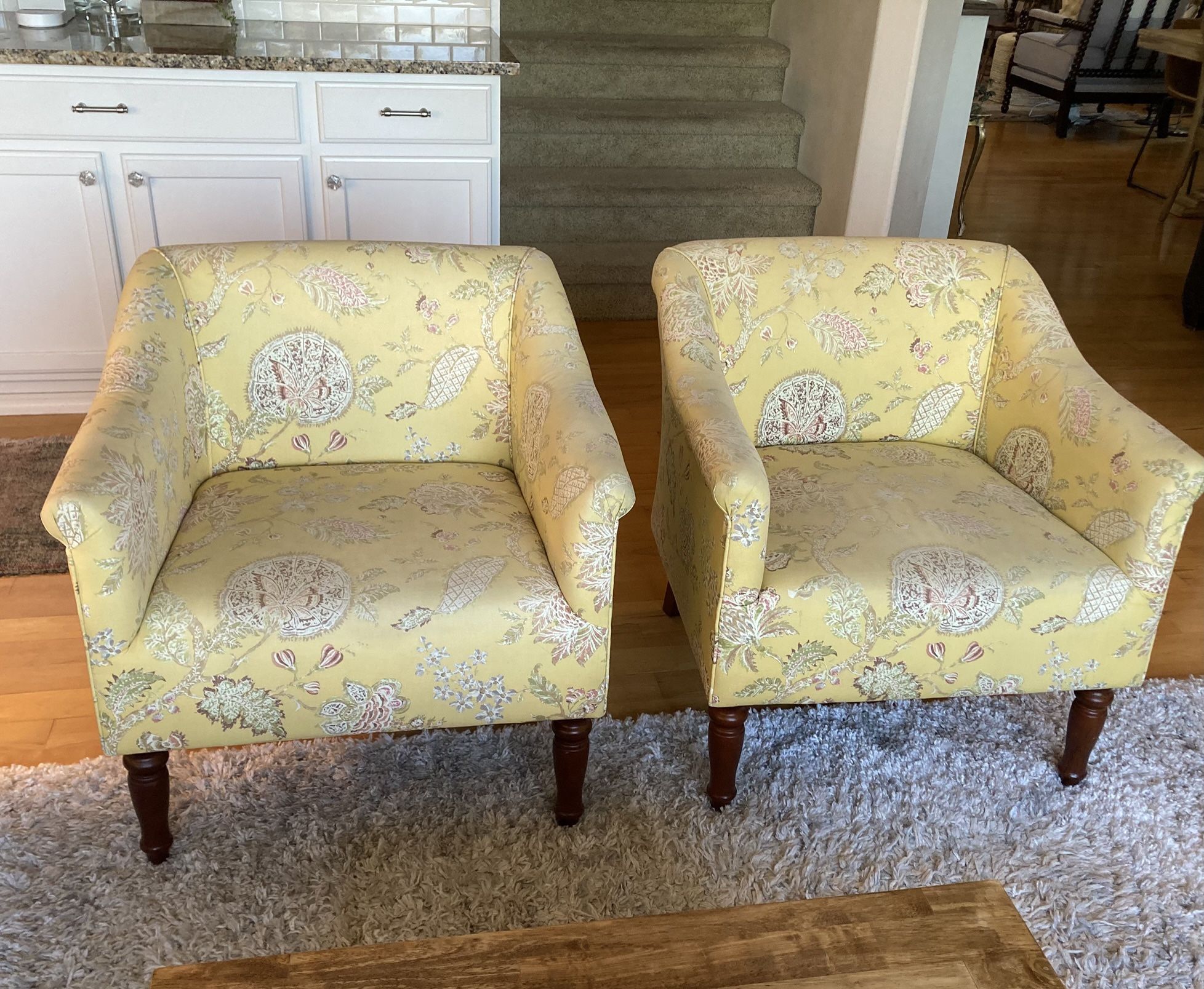 Beautiful Pair Of Armchairs!!