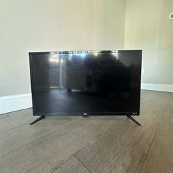 32 in Roku TV