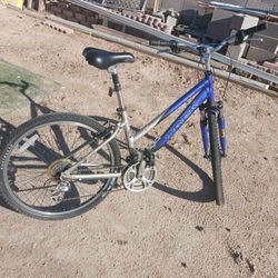 Navigator 200 trek nice mountain bike