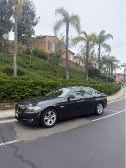 2011 BMW 528i