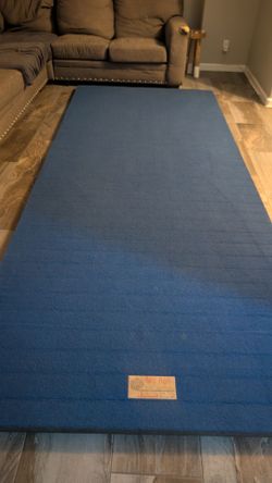 Cheer tumbling mat