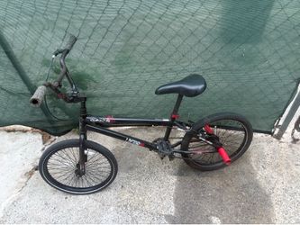 Hyper 20 inch Bmx freestyle bike