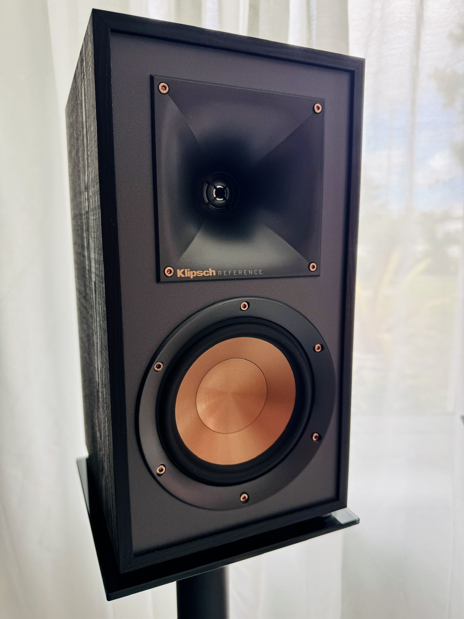 Klipsch R-51M Speakers + 26” Floor Stands – $200 (Excellent Condition)