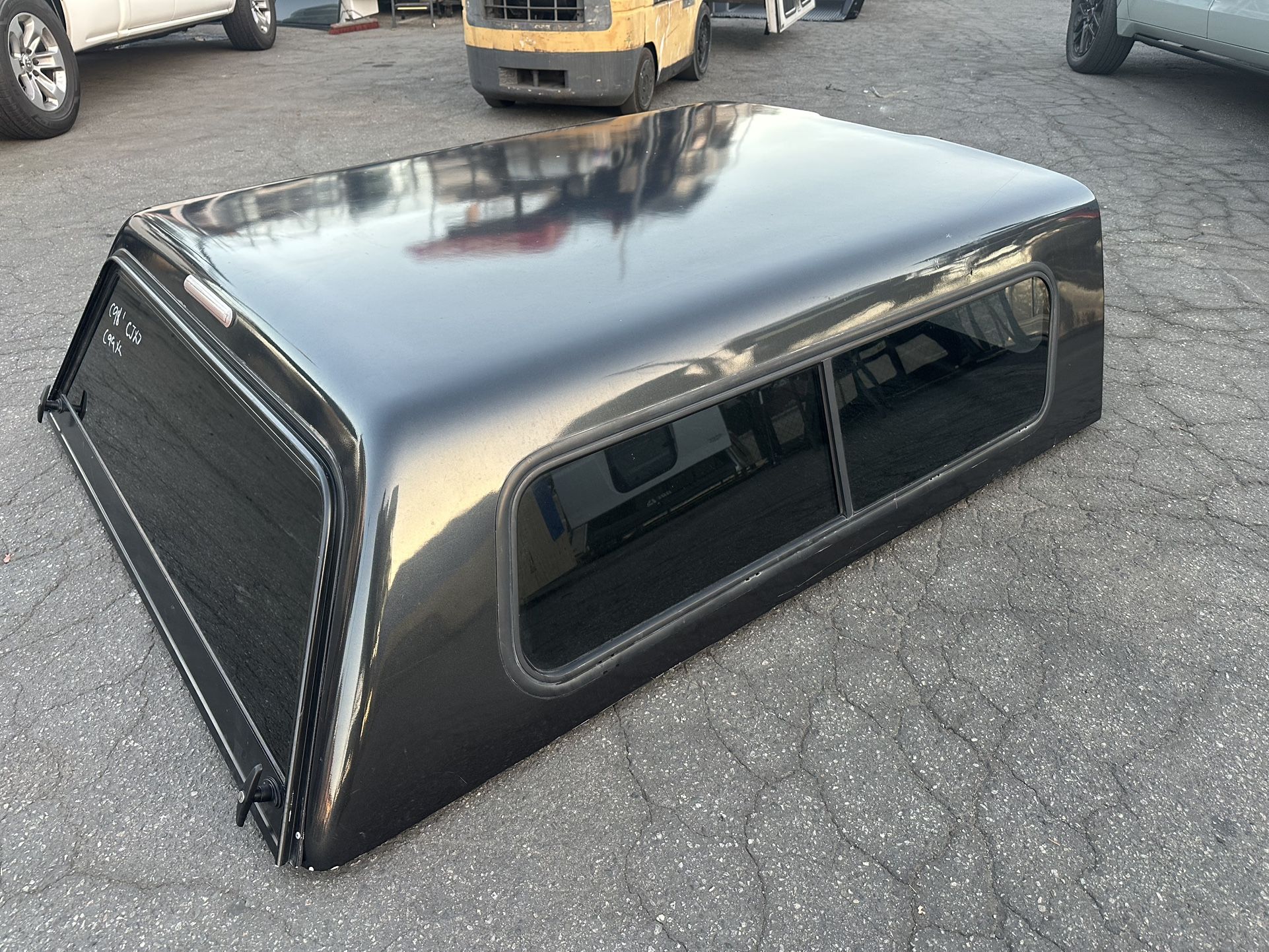 Chevy Silverado Camper Shell  99-06