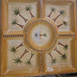 Beautiful Mirage Palm Divided Serving Plate