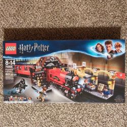NEW IN BOX Lego Harry Potter Hogwarts Express (75955)
