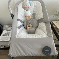 Ingenuity Automatic Baby Rocker Seat