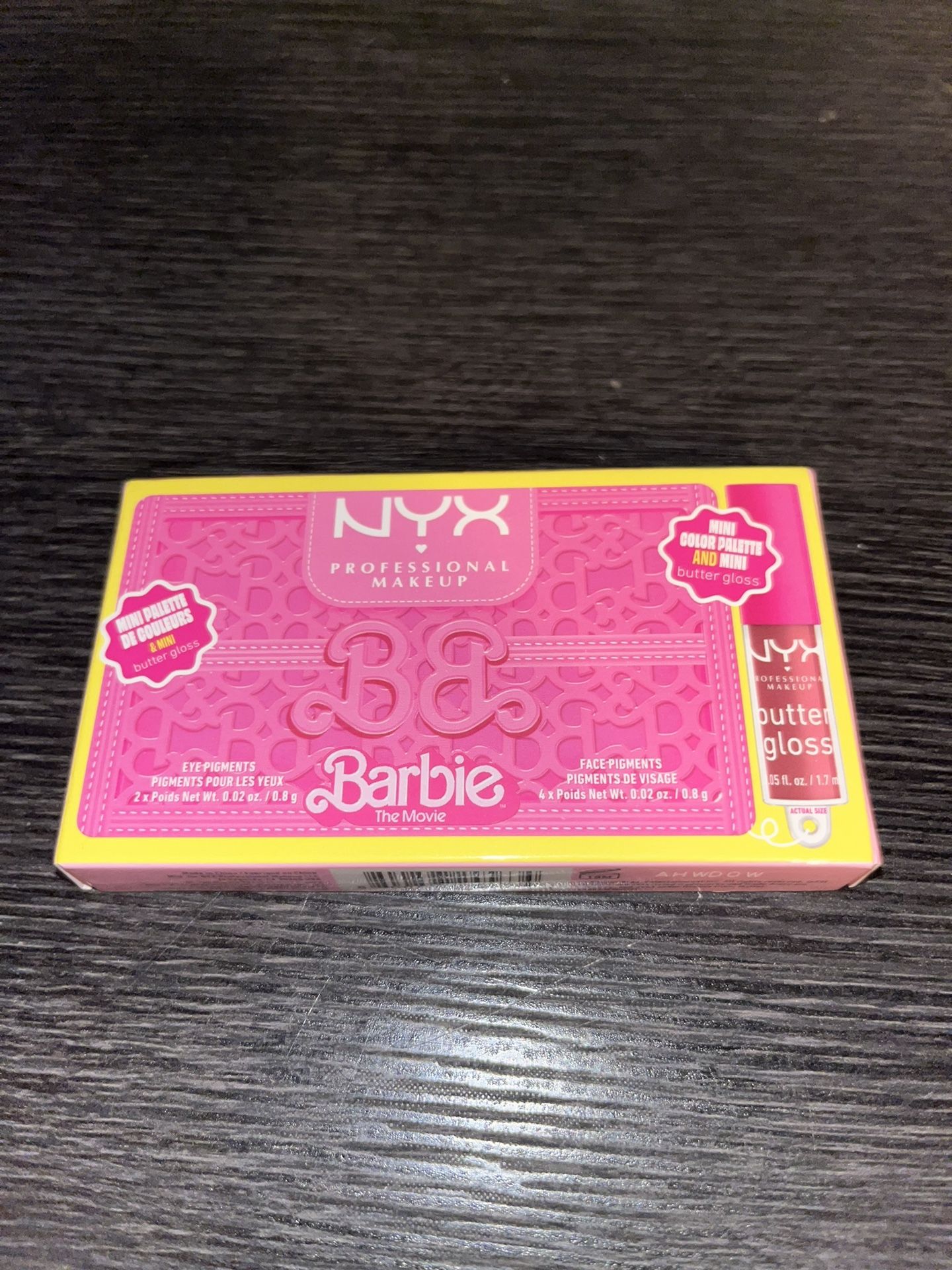 Barbie NYX Makeup Pallet - BRAND NEW - Speed Ship