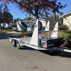 14ft Trailer W/ramps