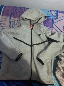 Nike tech