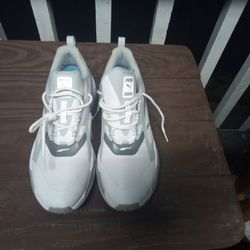 PUMA 10.5 "GOLF SYSTEM" SPIKELESS GOLF SHOES