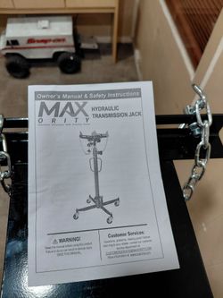Telescopic Transmission jack .75 ton/1,500lbs