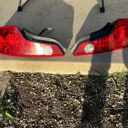 Infiniti G35 rear bumper and headlights