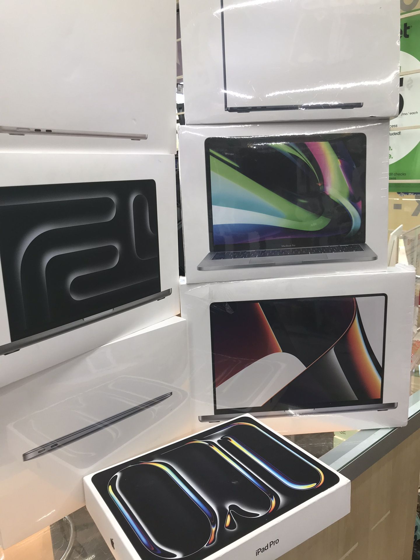 MacBook Pro M3 MacBook Air M3 15 Inch New No Credit Needed Pay Down Only