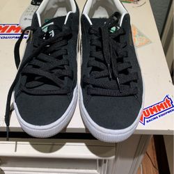 Pumas Shoes