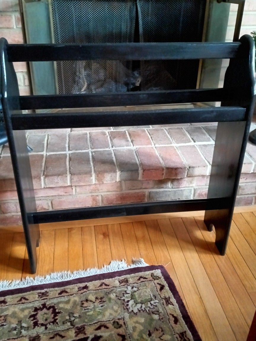 Quilt Rack With Matching Nevco Carry Stool