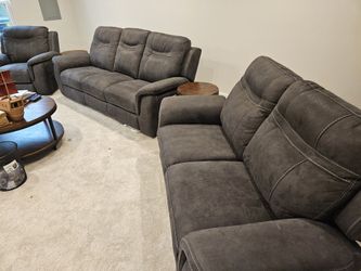 Morris Furniture Living Room Set. (Couch, Love Seat, Recliner) All Reclining With USB Ports)