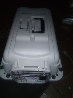 Small pet carrier