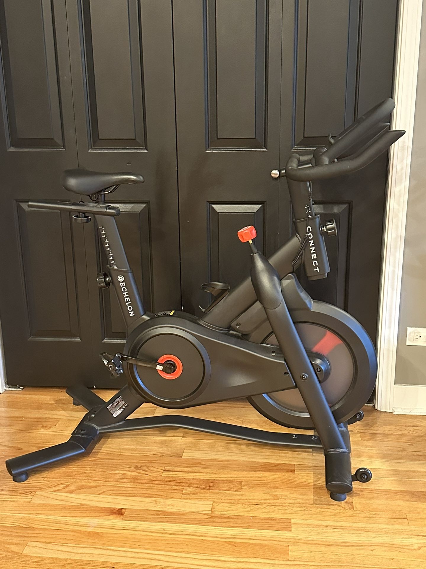 Echelon Connect Sport Indoor Cycling Exercise Bike