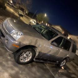 2005 Mercury Mountaineer