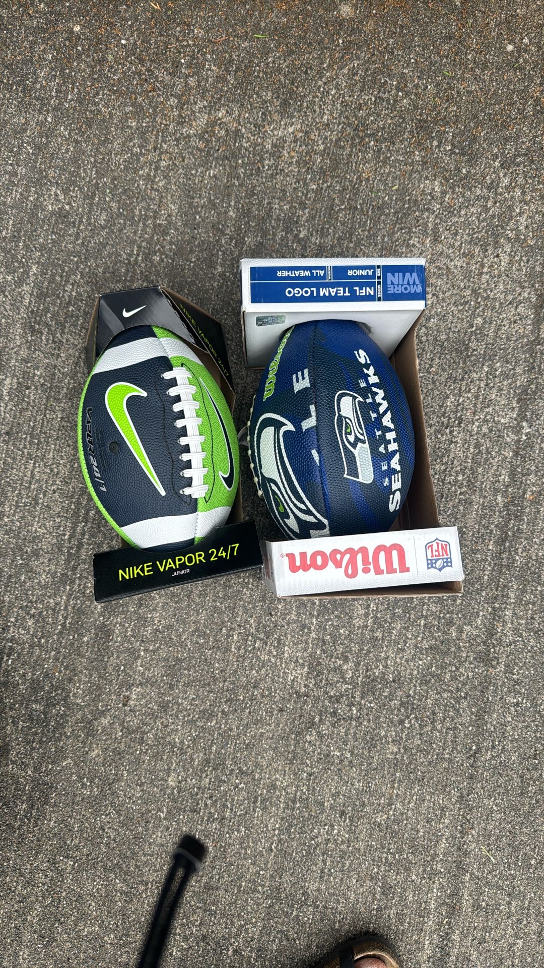 Youth Football π Baseball And Other Teams Outdoors