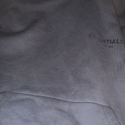 Essential Hoodie 