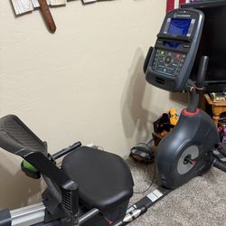 Bow Flex Trainer & Schwinn 270