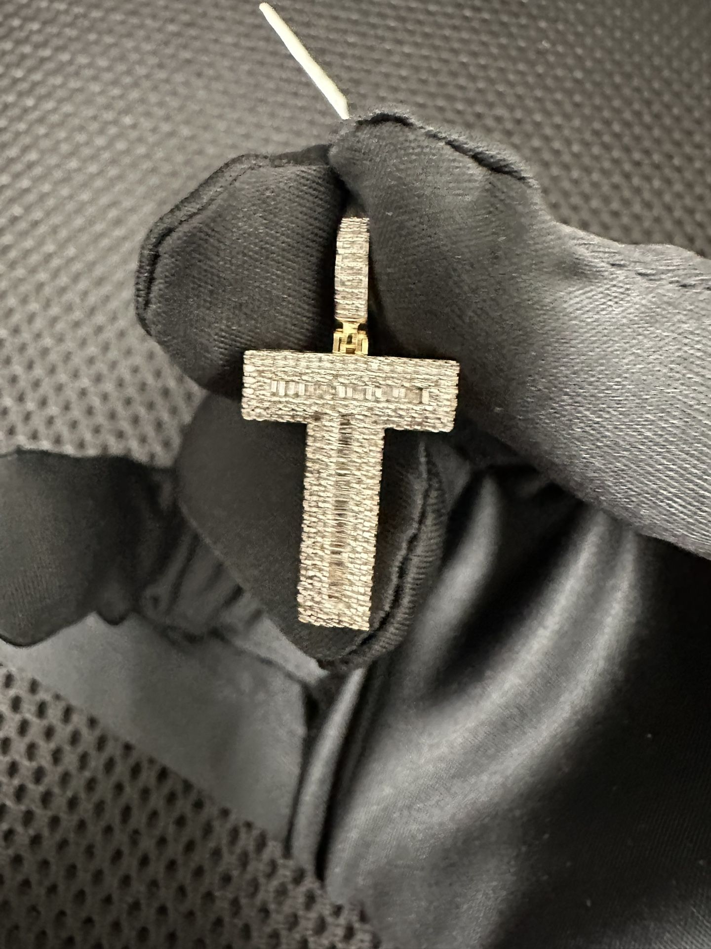 10k YG Natural Diamond Letter T