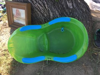 Fisherprice bath tub