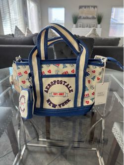 Aeropostale purse