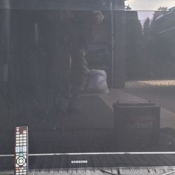 46 In Samsung Flat Screen TV 