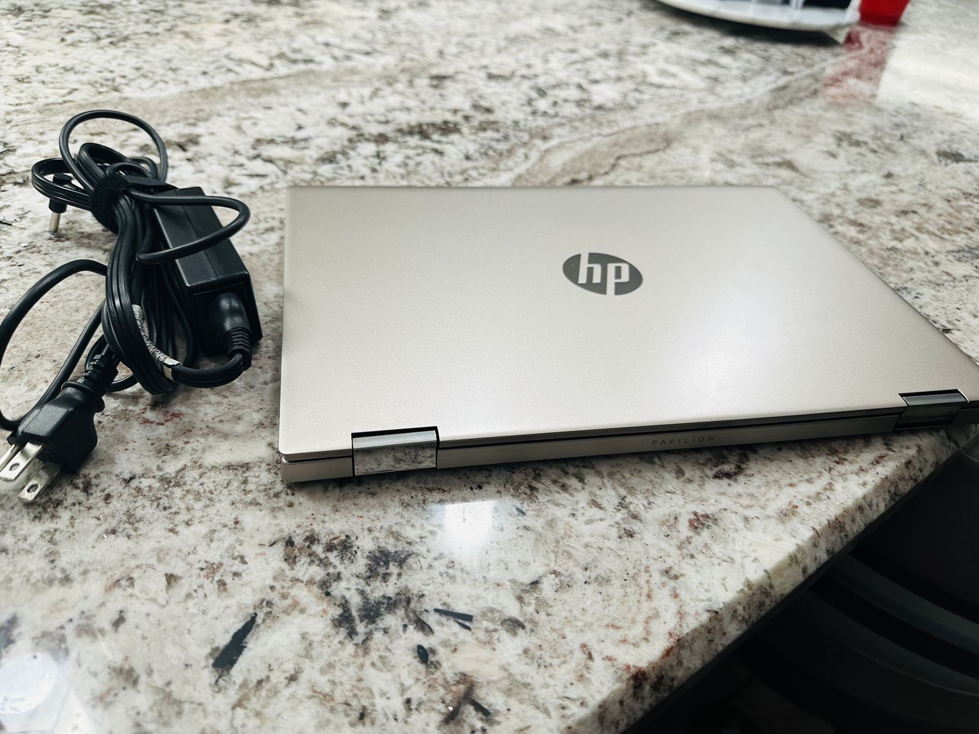 HP Pavilion x360 Laptop