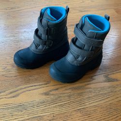 Boys Winter Snow Boots, Carters Size 12