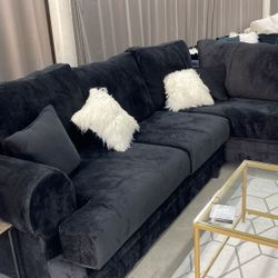Black  sectional 🤩 Only $54 Down Payment,Fast Delivery 