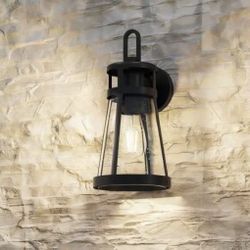 Outdoor Wall Lantern