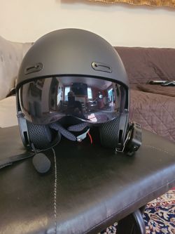 2 brand new matching helmet with bloothooth Mic