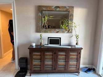 FREE - Cabinet & Mirror