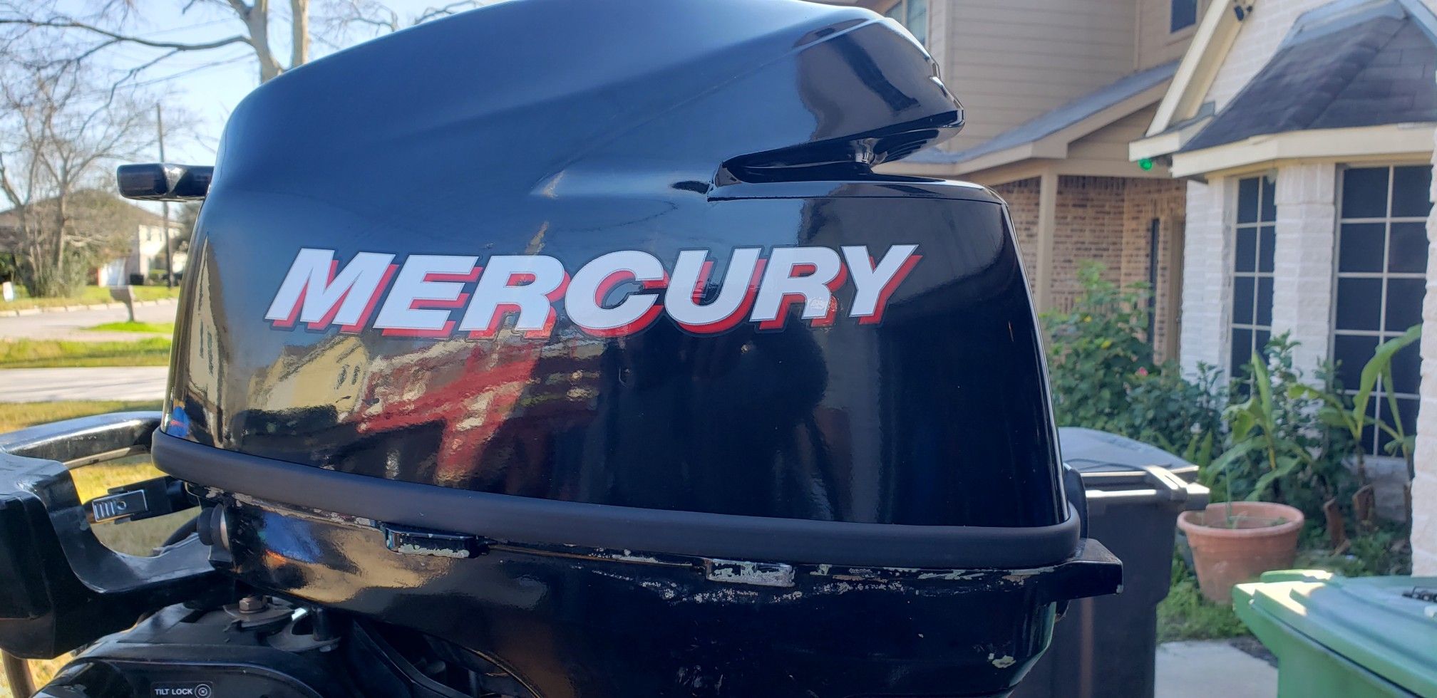 Mercury 9.9 Outboard Motor 4 Stroke Super Clean Electric Start Clear